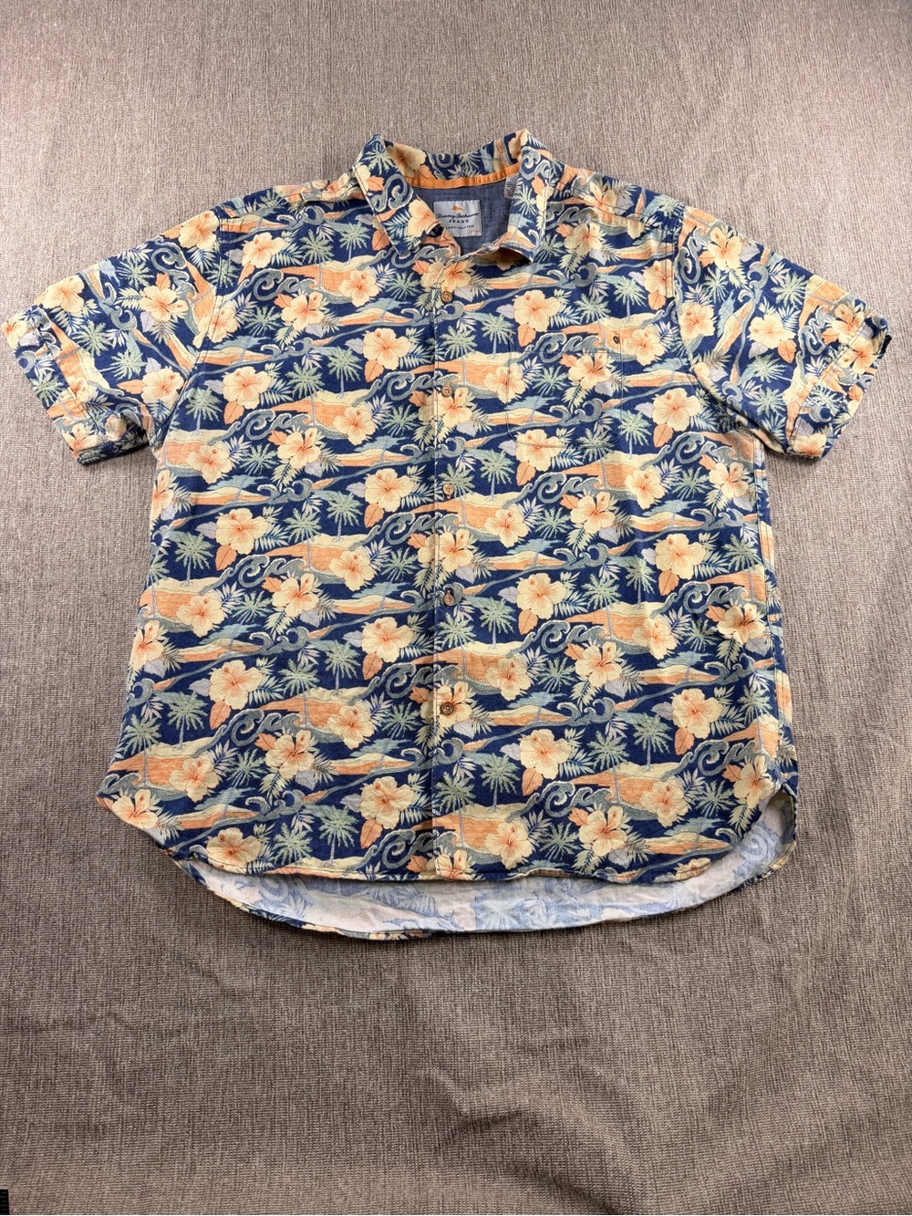 Tommy Bahama Jeans Mens Large Tropical Floral Hibiscus Wave Short Sleeve Shirt